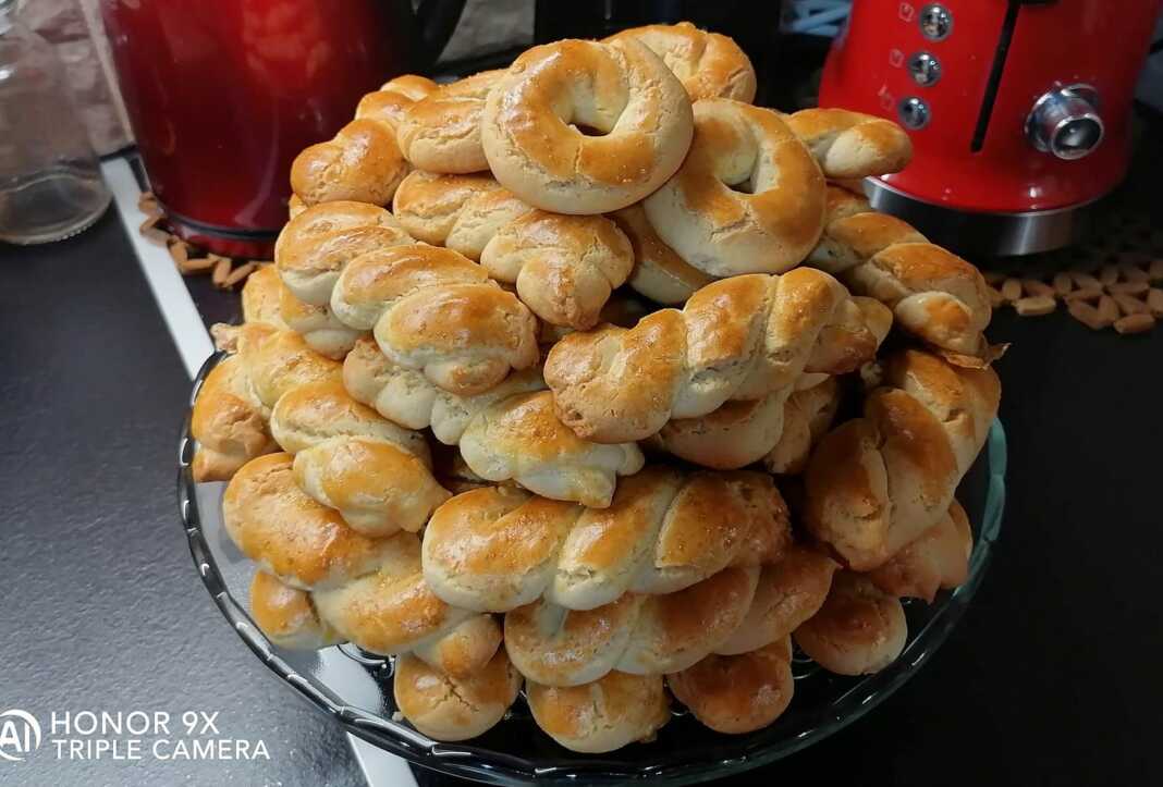 Κουλουράκια Βουτύρου