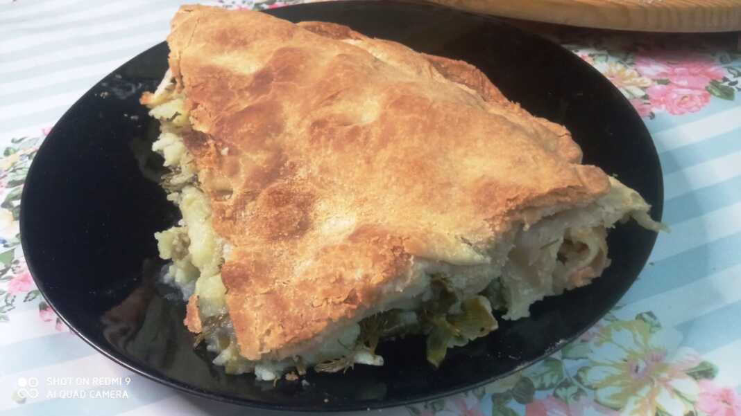 Πατατόπιτα νηστίσιμη με χειροποίητο φύλλο