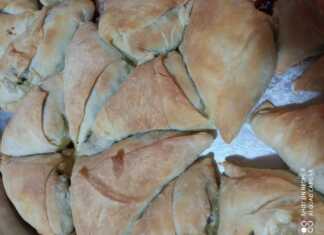 σπανακοπιτάκια με ψιλικά