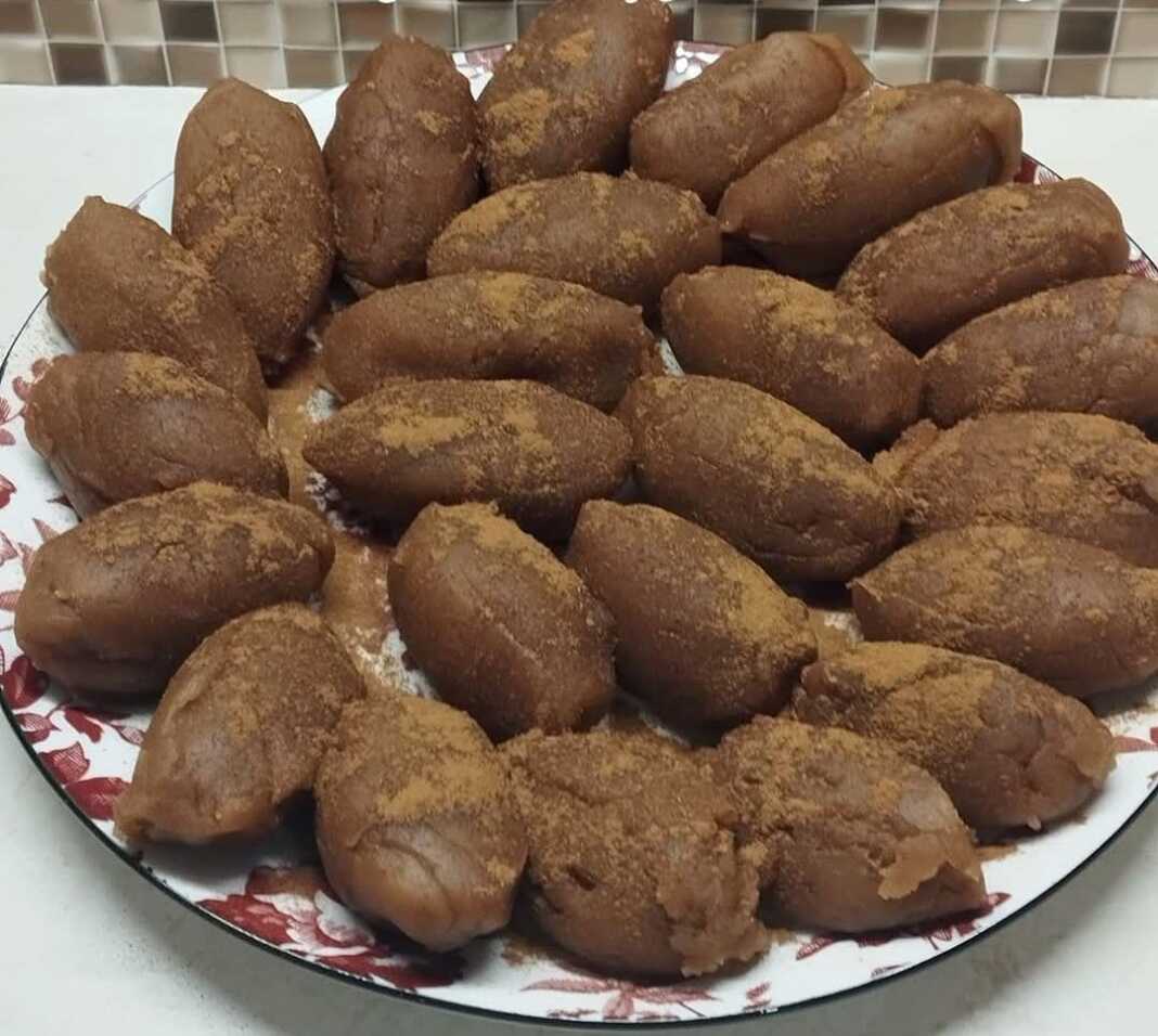 Χαλβάς κουταλάτος με αλεύρι