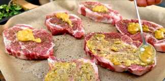 Φέτες χοιρινού λαιμού με μουστάρδα και πατάτες