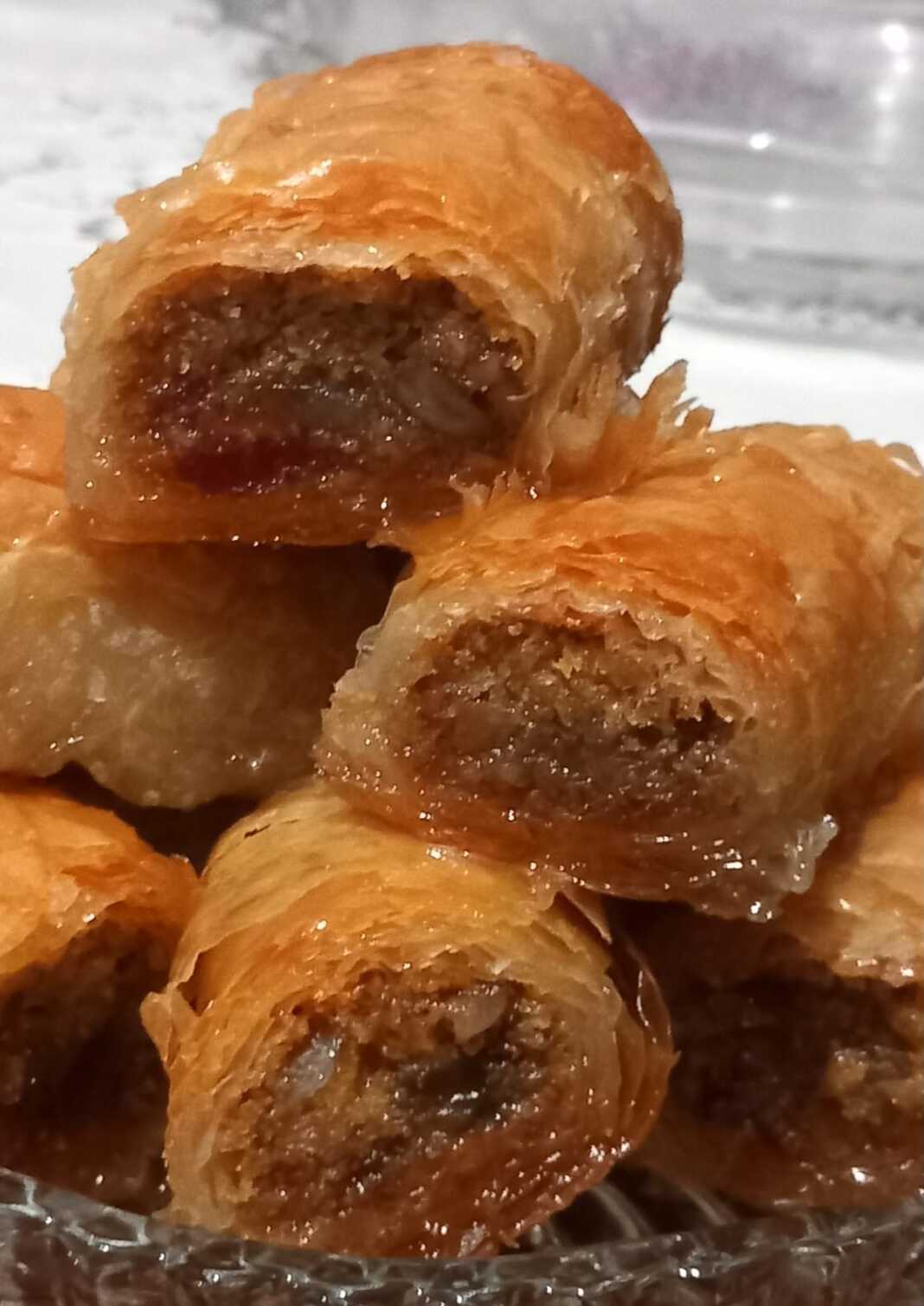 Φρουτομπακλαβάς