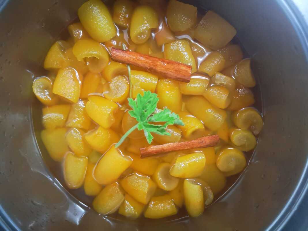 gliko koutaliou neratzi γλυκό του κουταλιού νεράντζι