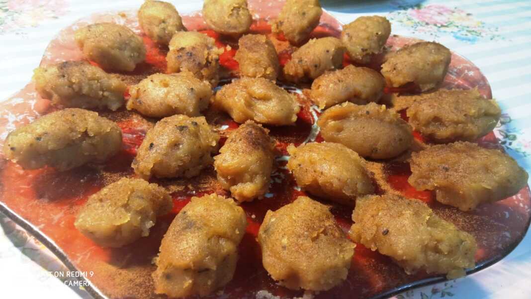 Χαλβαδάκια ή χαλβάς του κουταλιού