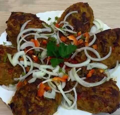 Κεφτέδες με λαχανικά στο φούρνο