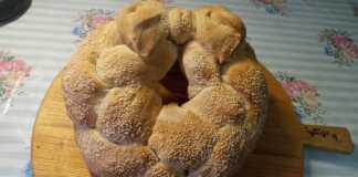 Η κουλούρα της Λαμπρής Φτιαγμένη με προζύμι! κουλούρα της Λαμπρής