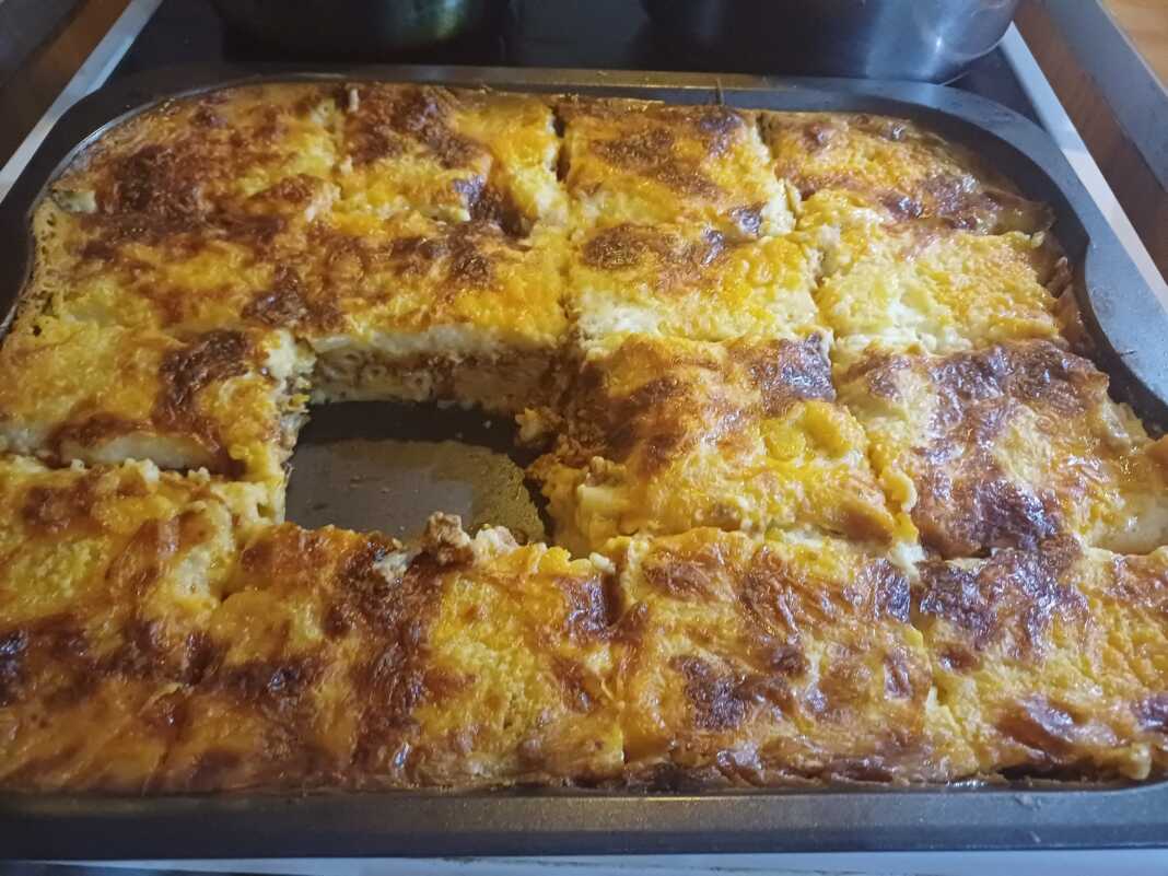 pastitsio etimi mpesamel Παστίτσιο με έτοιμη μπεσαμέλ