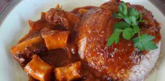 Χταπόδι κοκκινιστό με ρύζι