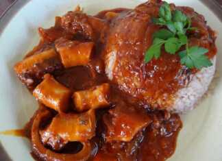 Χταπόδι κοκκινιστό με ρύζι