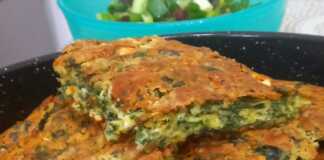 Μπατζίνα χωρίς φύλλο σε ταψί, έτοιμη για ψήσιμο (ή μόλις βγήκε από την ξυλόσομπα).