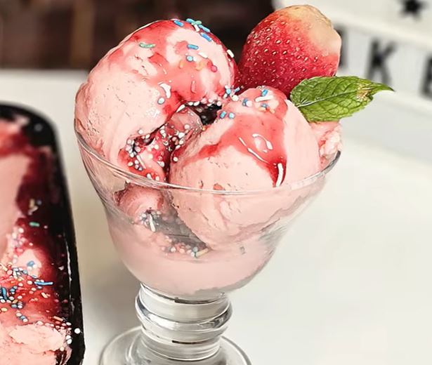 Παγωτό Φράουλας 