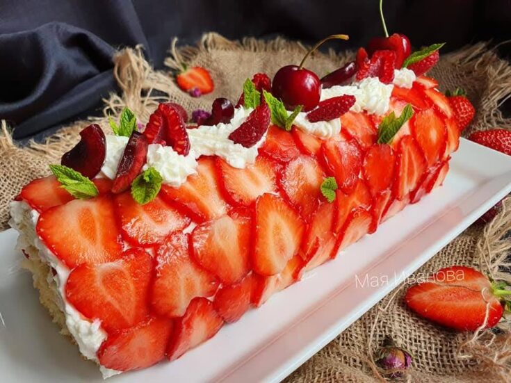 Ρολό Παντεσπάνι με Φρούτα