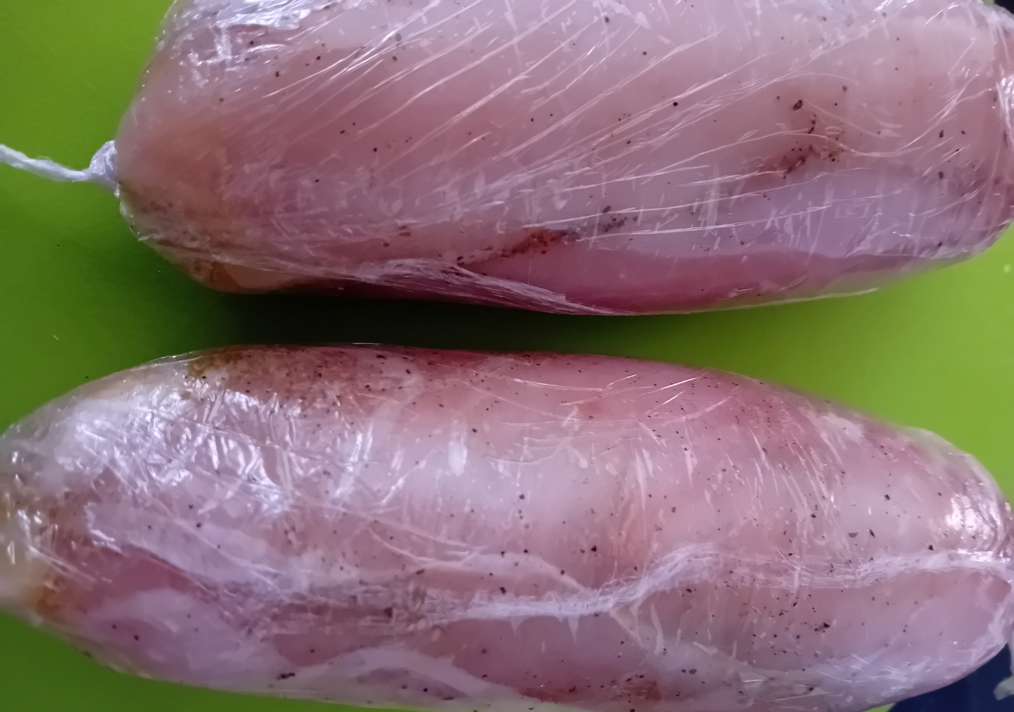 Μπαλοτίνες κοτόπουλο τυλιγμένες καραμελίτσα