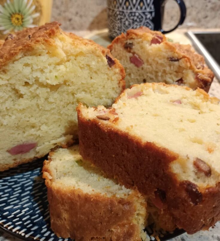 Αλμυρό Κέικ: Σκέτος Αφρός και Λαχταριστή Γεύση!