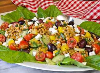 Μεσογειακή Σαλάτα με φακές: Φρέσκια, Υγιεινή και Πεντανόστιμη!