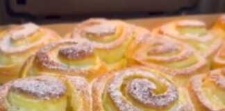 Αφράτα ψωμάκια με κρέμα και χρυσαφένια όψη, έτοιμα για σερβίρισμα