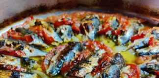 Ψητή σαρδέλα στο φούρνο με λαχανικά και αρωματικά, σε ταψί