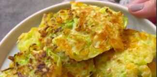 Φτιάξτε αφράτες τηγανίτες κολοκυθιού με τυρί, αυγό και μυρωδικά. Μια απίστευτα νόστιμη και υγιεινή επιλογή για πρωινό ή ελαφρύ γεύμα.