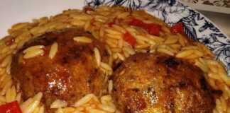 Κεφτέδες με κριθαράκι: Το παραδοσιακό φαγητό που όλοι αγαπάμε! Κεφτέδες με κριθαράκι