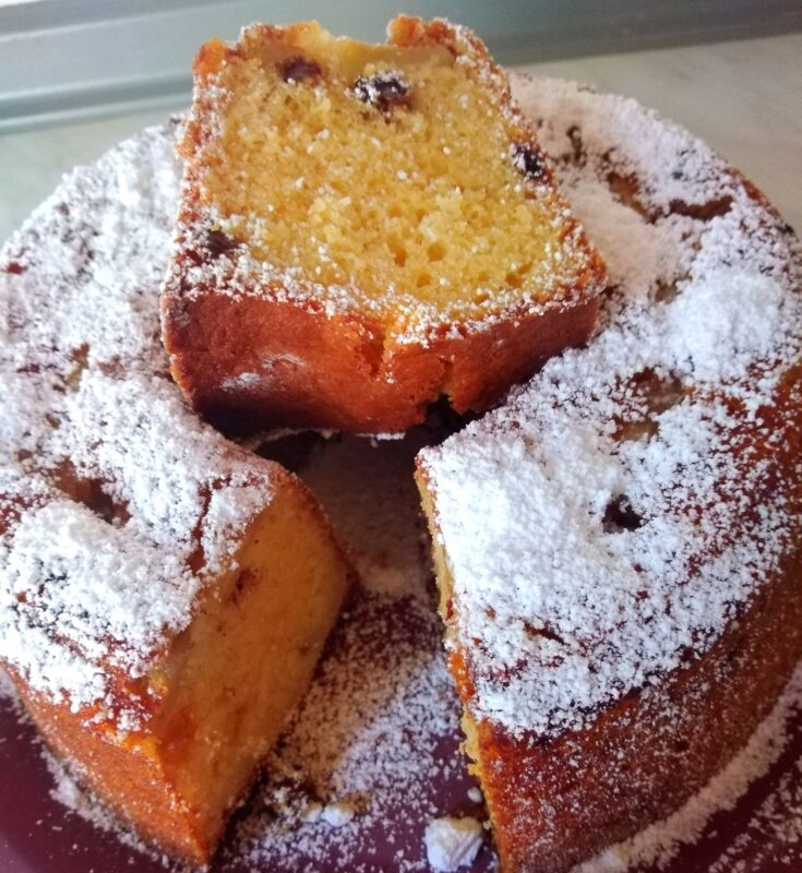 Μηλόπιτα με κομμάτια μήλου