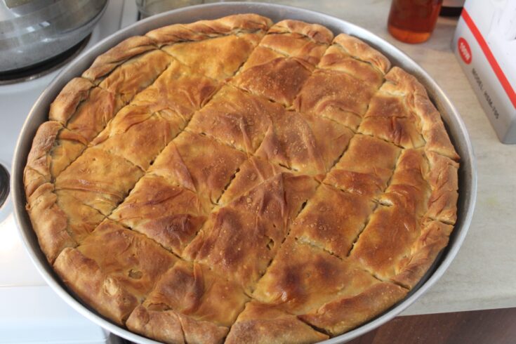 Κοτόπιτα με σπιτικό φύλλο