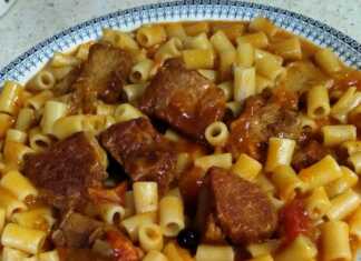 Μακαρόνια κοφτά με χοιρινό