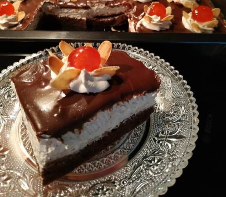 Πάστα ταψιού με καραμέλα