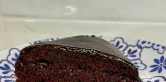 Τούρτα μπράουνι με μαρμελάδα: Η πιο νόστιμη νηστίσιμη συνταγή!