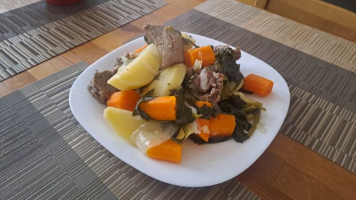 Παραδοσιακή Γίδα Βραστή