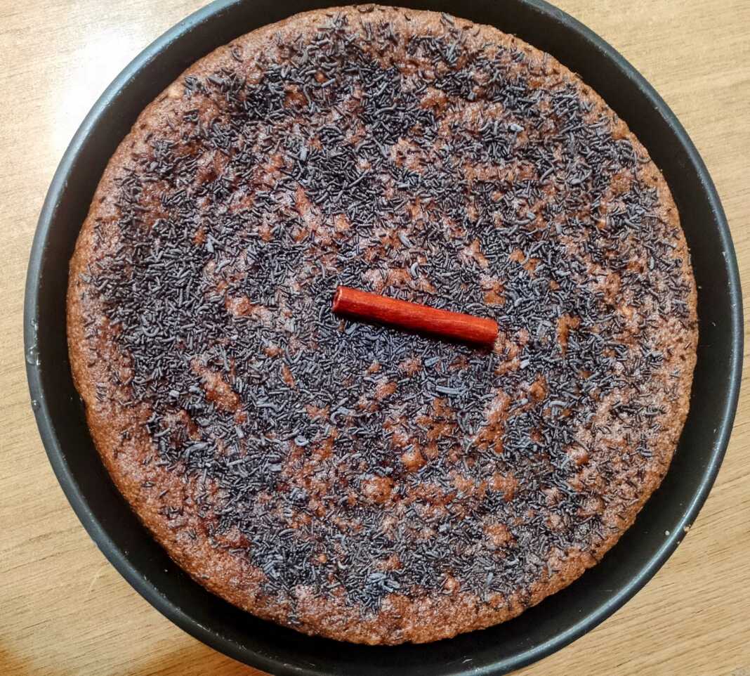 karidopita siropiasti Καρυδόπιτα στο ταψι