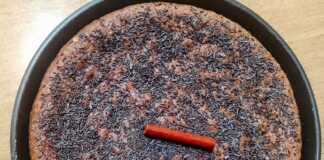 Καρυδόπιτα στο ταψι