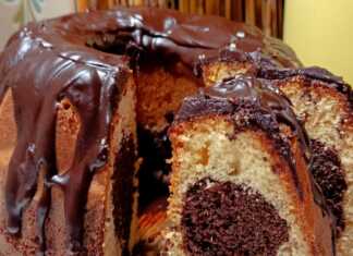 Κέικ Βανίλια Σοκολάτα: Η πιο αφράτη συνταγή με γυαλιστερό γλάσο! Κέικ βανίλια σοκολάτα με σχέδιο swirl και γυαλιστερό γλάσο σοκολάτας