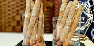 Κριτσίνια Καρότου ψημένα με επικάλυψη καστανής ζάχαρης και σουσάμι