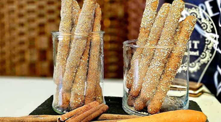 Κριτσίνια Καρότου ψημένα με επικάλυψη καστανής ζάχαρης και σουσάμι