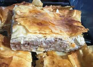 Μηλόπιτα: Η πιο εύκολη, σπιτική μηλόπιτα με καρύδια και μέλι! Σπιτική Μηλόπιτά με φύλλο κρούστας, καρύδια και μέλι.