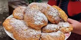 Αφράτα Μηλοπιτάκια με Ανθότυρο, πασπαλισμένα με ζάχαρη και κανέλα