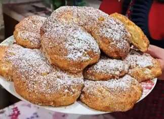 Αφράτα Μηλοπιτάκια με Ανθότυρο, πασπαλισμένα με ζάχαρη και κανέλα