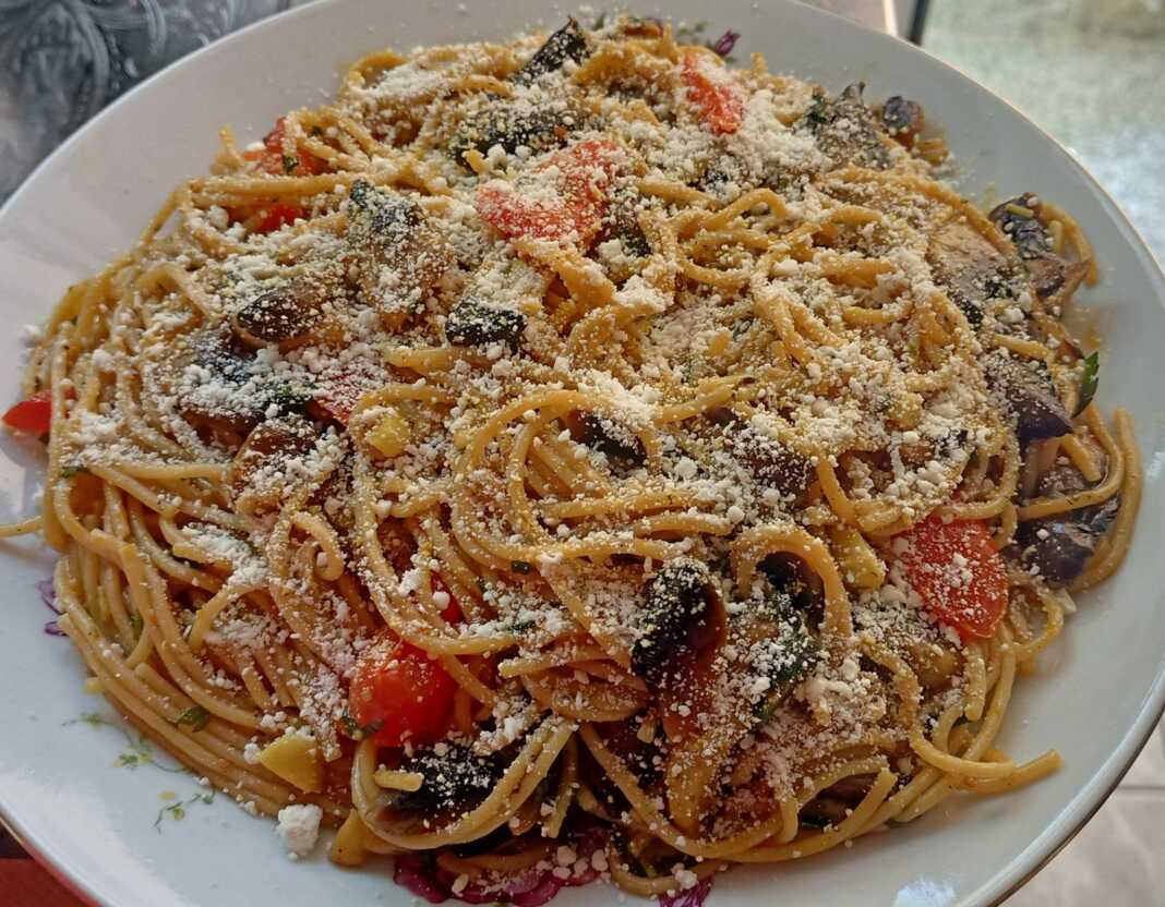 skordomakaronada me manitarria