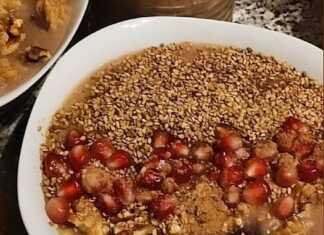 Βαρβάρα (Ασσουρές): Η παραδοσιακή συνταγή με σιτάρι, ξηρούς καρπούς και μπαχαρικά! Παραδοσιακή Βαρβάρα (Ασσουρές) με ρόδι και ξηρούς καρπούς σερβιρισμένη σε μπολ