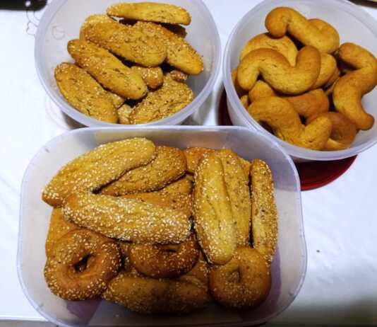 Νηστίσιμα κουλουράκια με πλούσιο άρωμα.