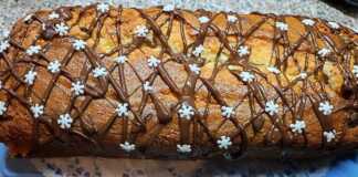 Κέικ με κομματάκια σοκολάτας