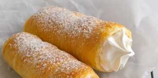 Τραγανές Σωλήνες με αφράτη κρέμα μαρέγκα.