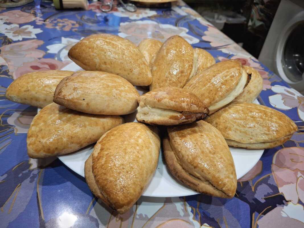 soxinki Τυρόπιτες μεζύμη γιαουρτιού και γέμιση φέτας