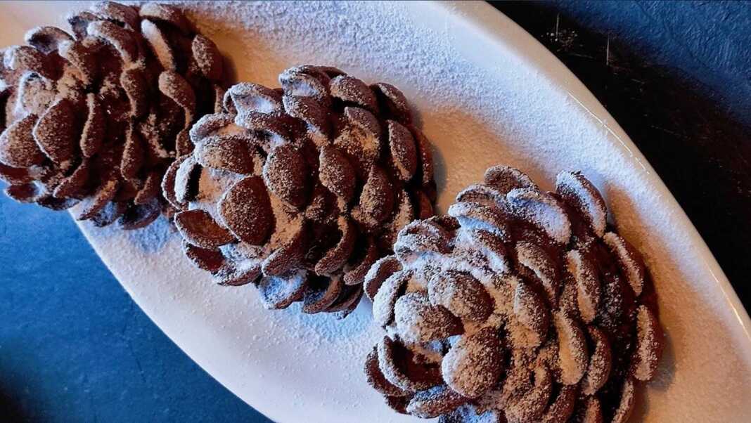 Κουκουνάρια Κέικ