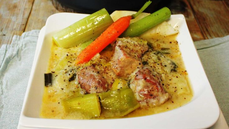 Χοιρινό Πρασοσέλινο με Αυγολέμονο