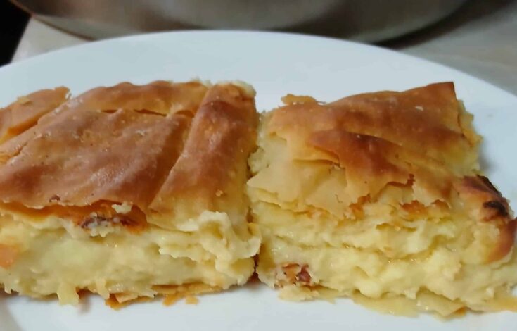 Κασερόπιτα με Κρέμα και Τυριά 