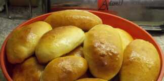 Πίτες, πιτάκια και πίτσα με χρυσαφένιο αποτέλεσμα.